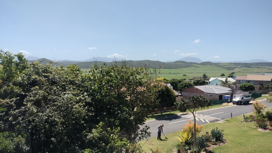 4 Bedroom Property for Sale in Fraaiuitsig Western Cape